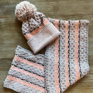 Dillards Infinity Knit Scarf & Hat